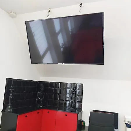 Parkowa 2 *